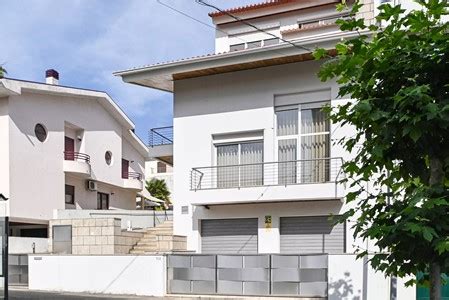 casas para alugar castelo de paiva